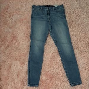 Hollister Skinny Jeans